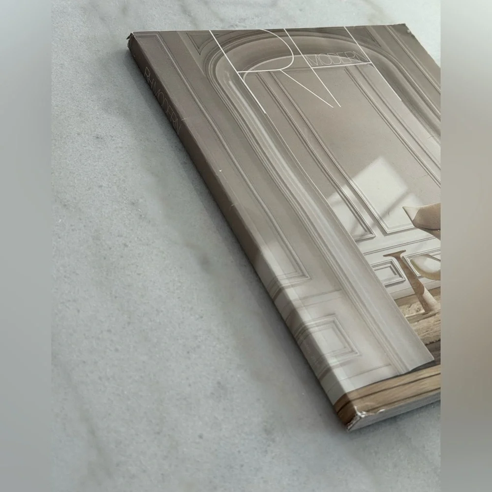 RH Restoration Hardware Magazine - 2024 Spring Modern Catalog